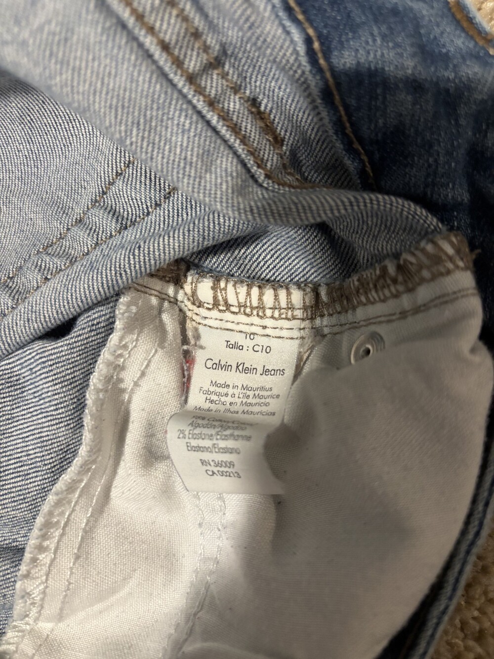 Calvin Klein Jeans Womens Sz 10 Capris Cuffed Slim Medium Wash Blue 21" Inseam - Picture 6 of 10